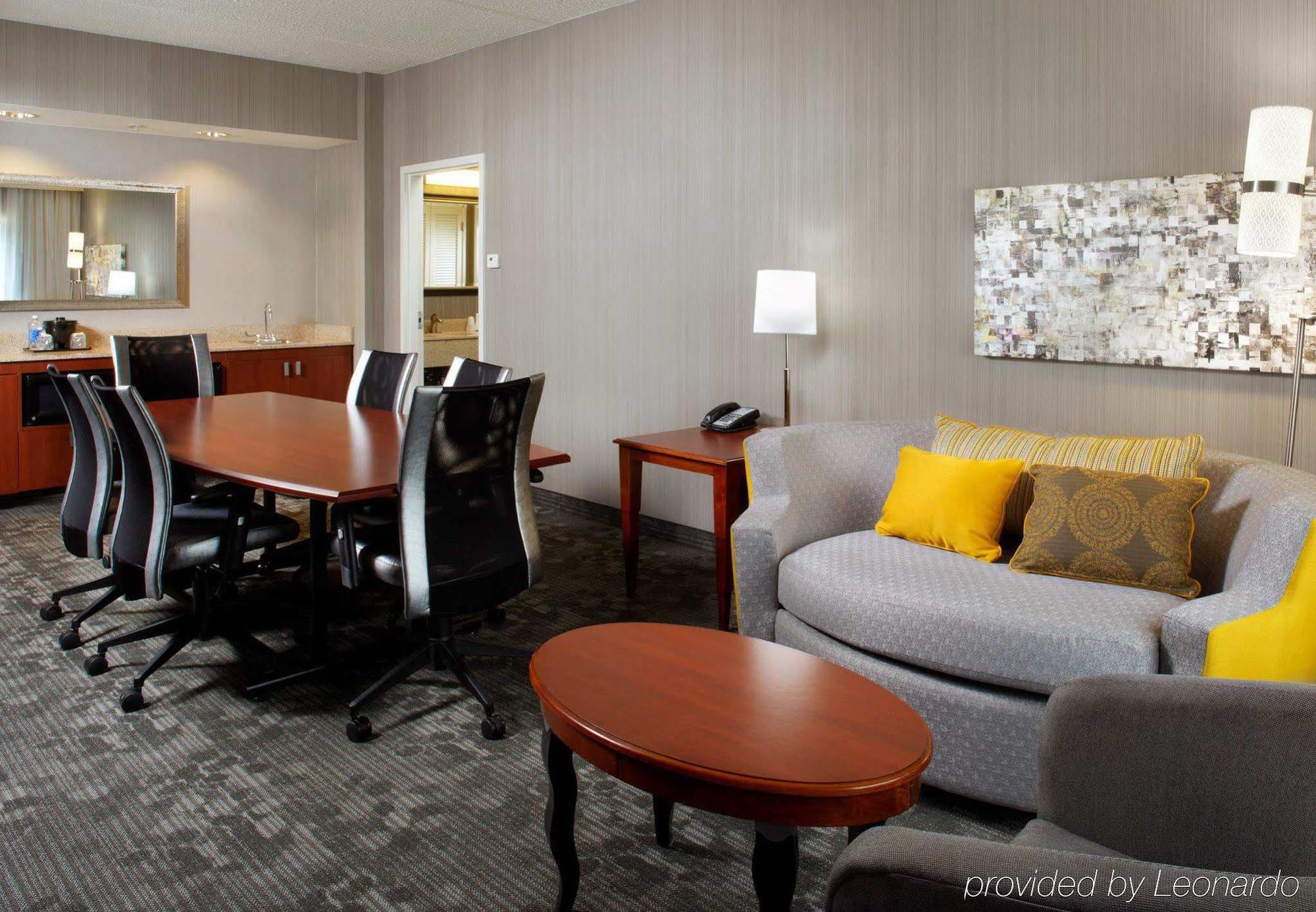 Courtyard Pittsburgh Shadyside Hotel Buitenkant foto